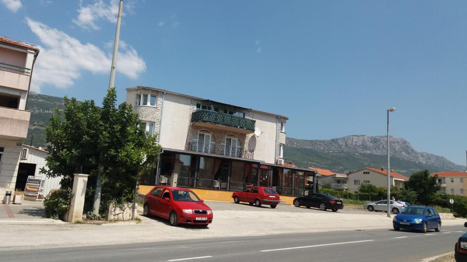 Apartman Julienne Kaštela Εξωτερικό φωτογραφία